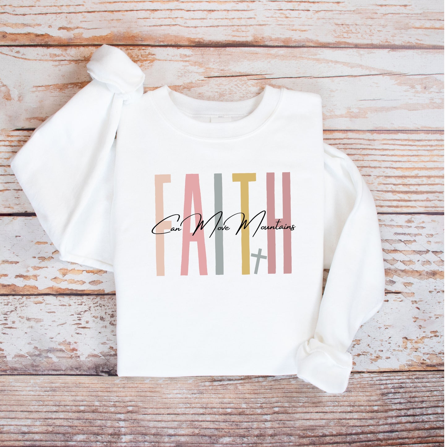 Women's Soft Crewneck Sweatshirt - 'Faith Can Move Mountains'