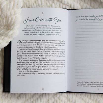 Losing a Loved One — 40-Day Grief Devotional | Hardcover
