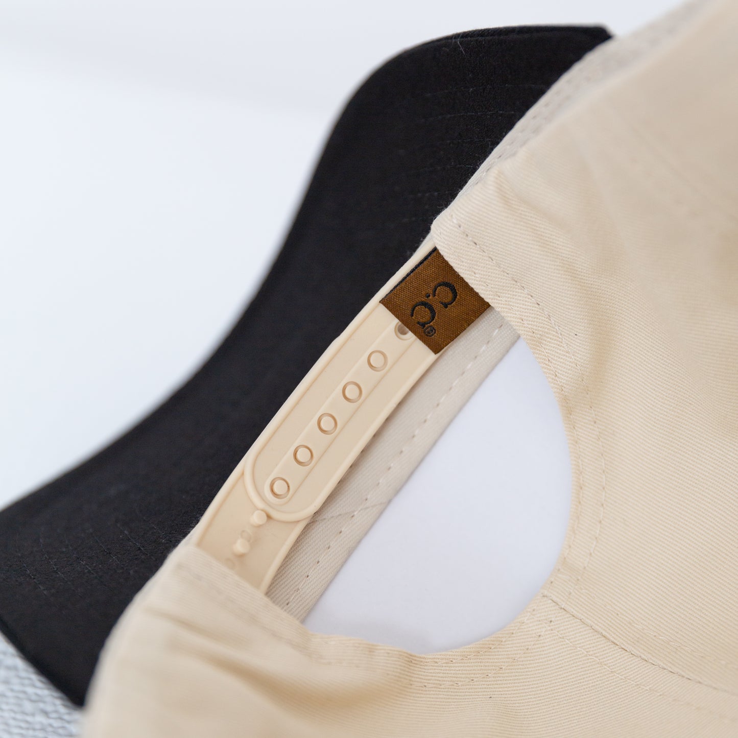 NEW!!   'Just a Girl Who Loves Jesus'  Embroidery Adjustable Trucker Hat